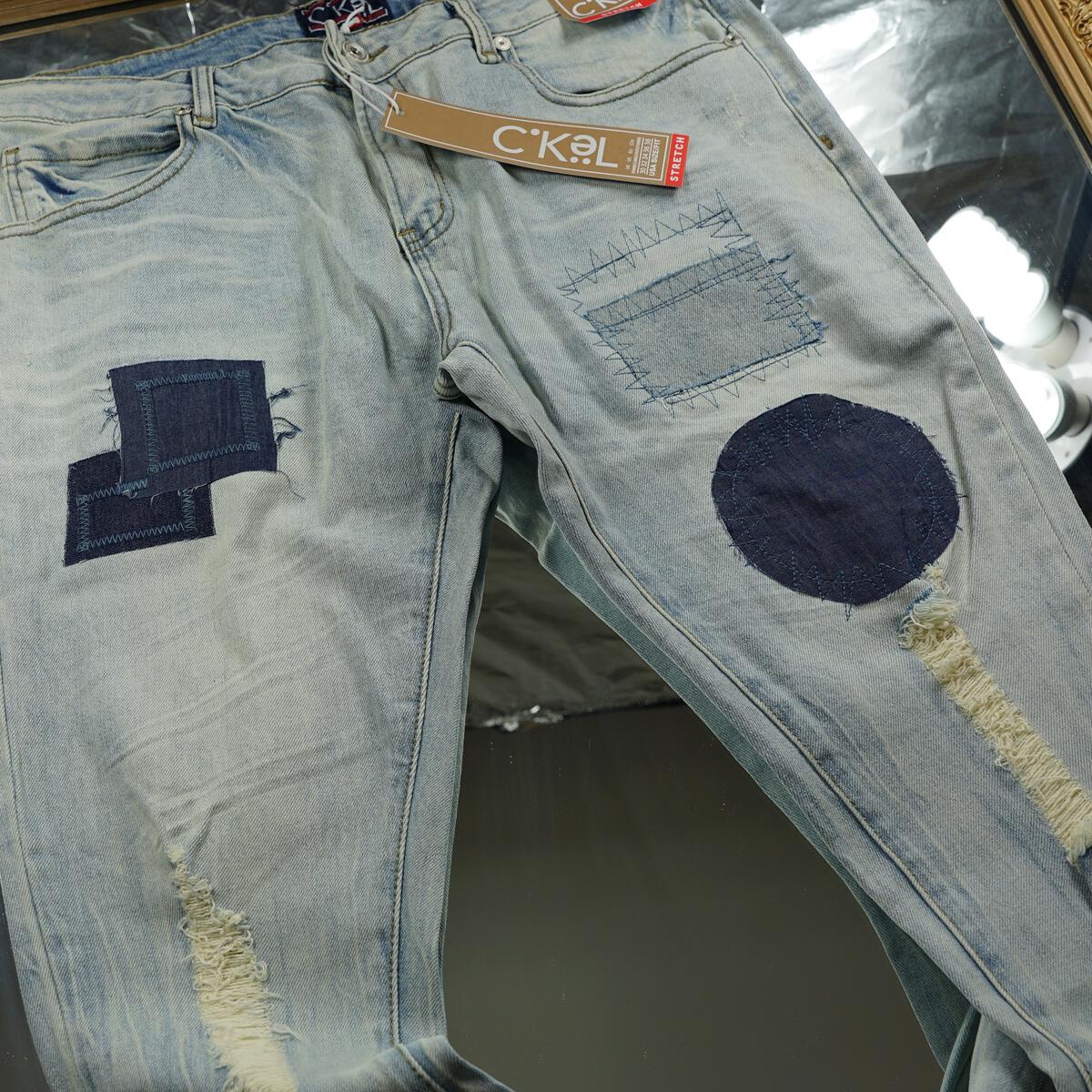Patch Jeans