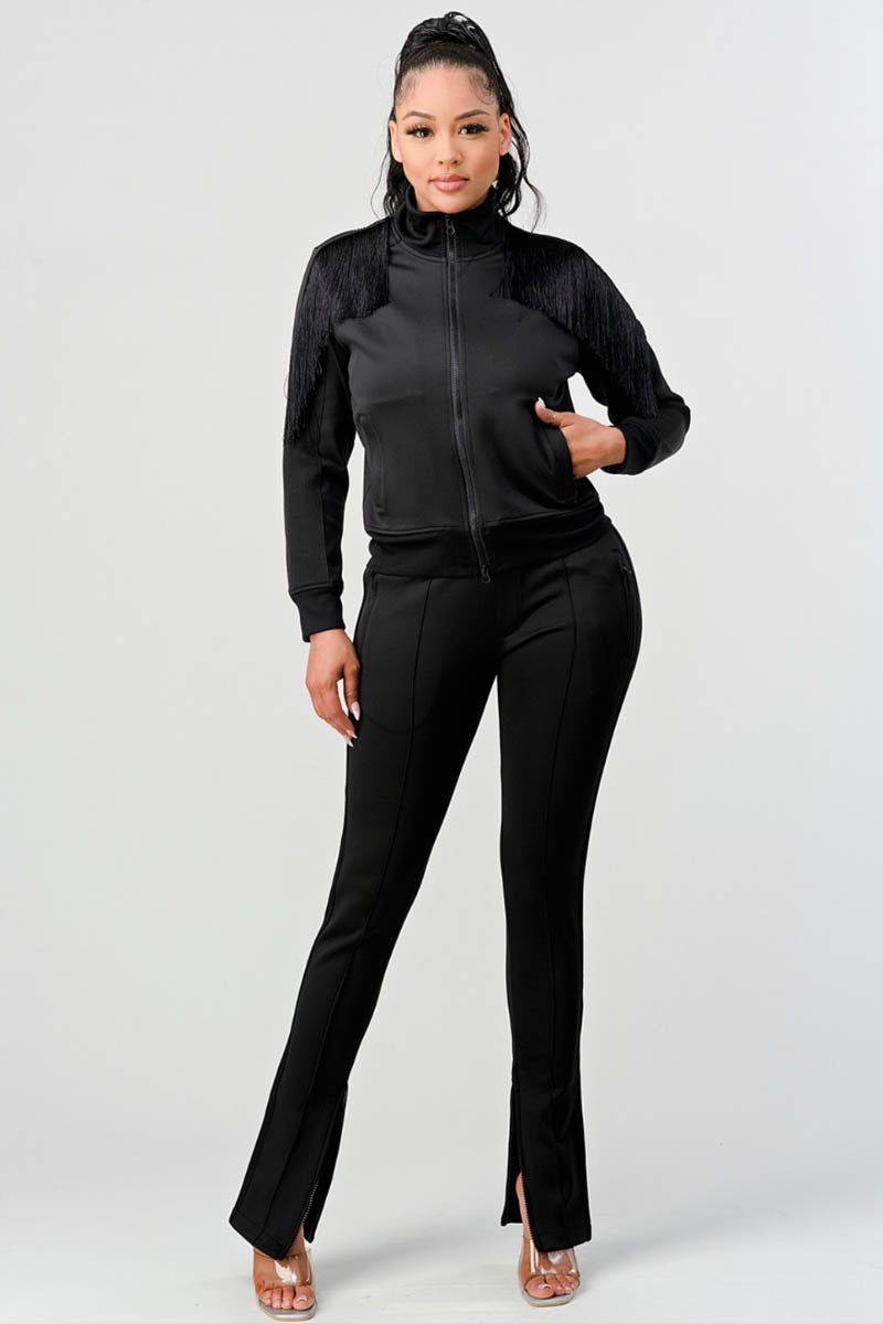Shoulder Tussle Jogger Set