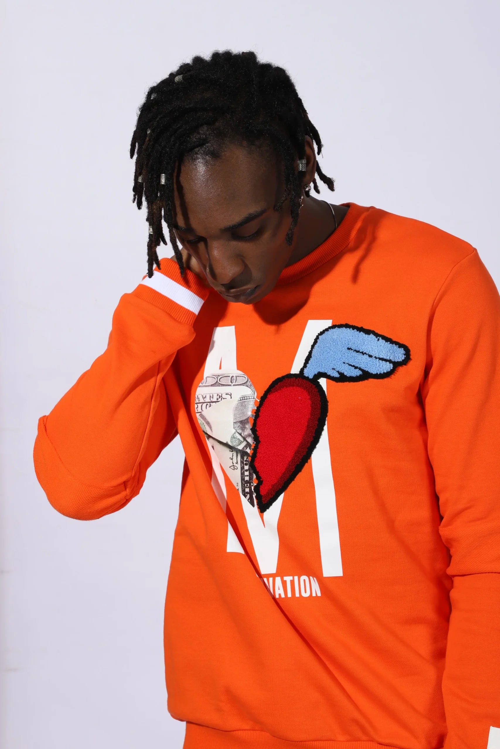Fifth Loop "Motivation" M &amp; Heart Graphic Embroidery Print Crewneck Sweatshirt