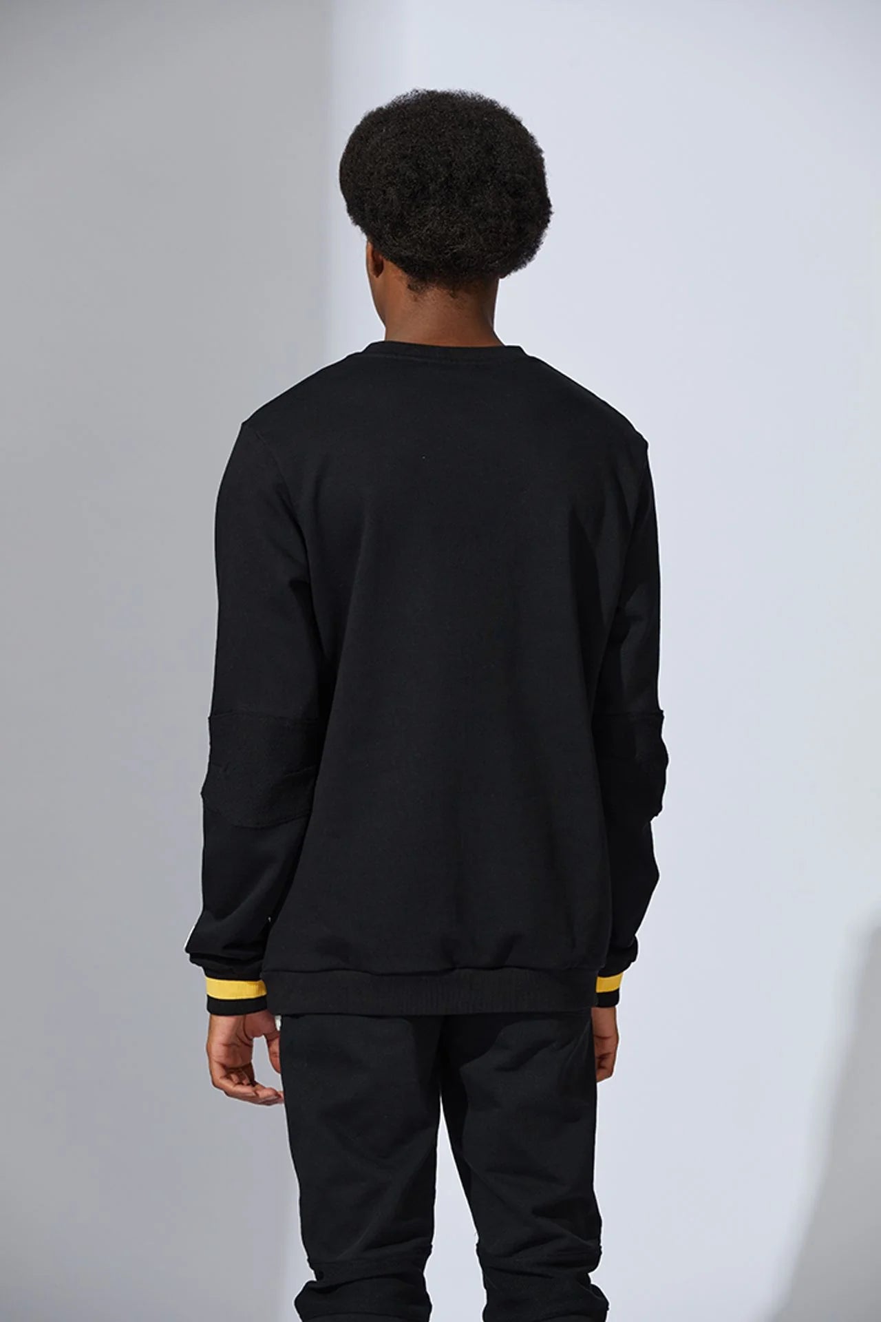Fifth Loop "Motivation" M &amp; Heart Graphic Embroidery Print Crewneck Sweatshirt