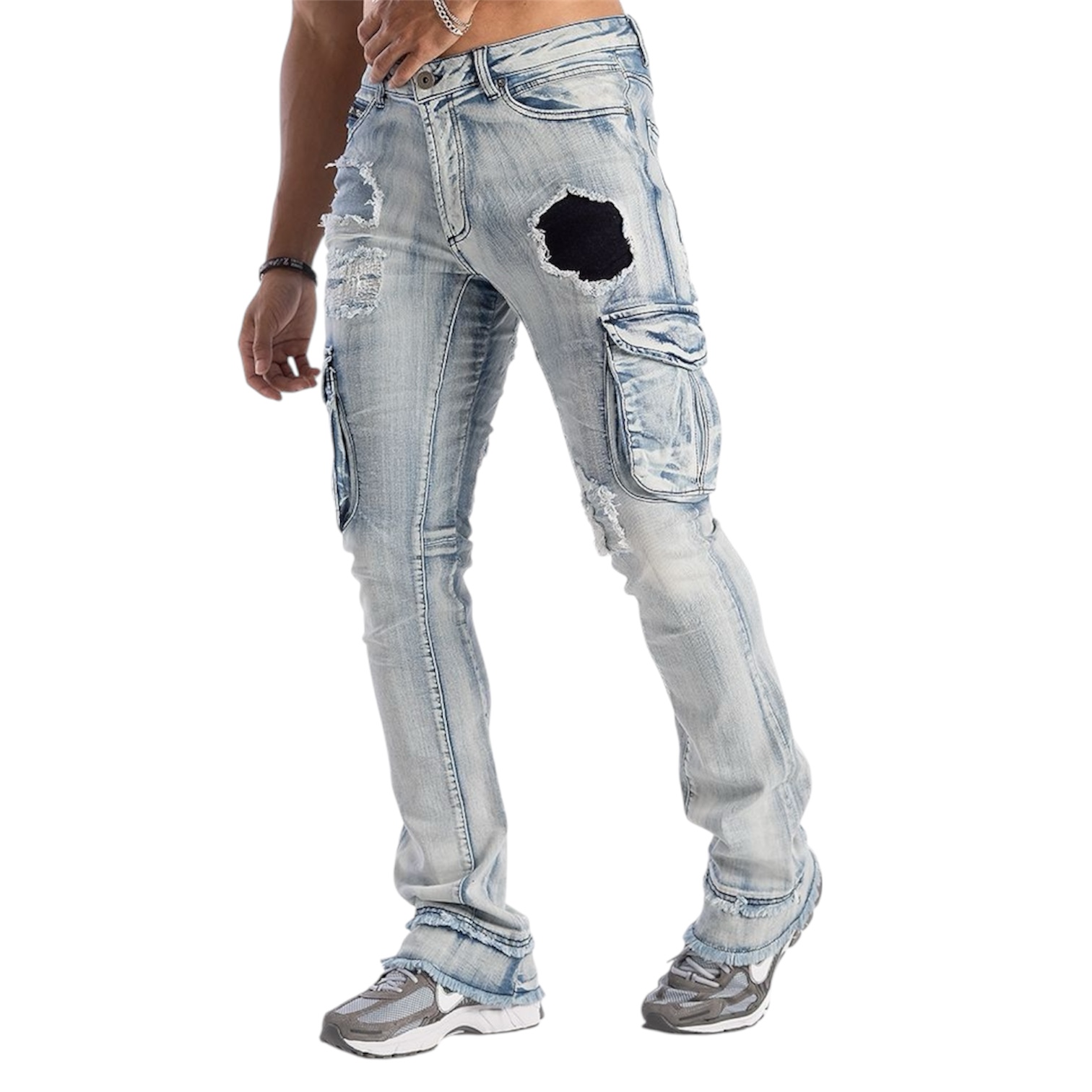 MEN RIP AND REPAIR DENIM