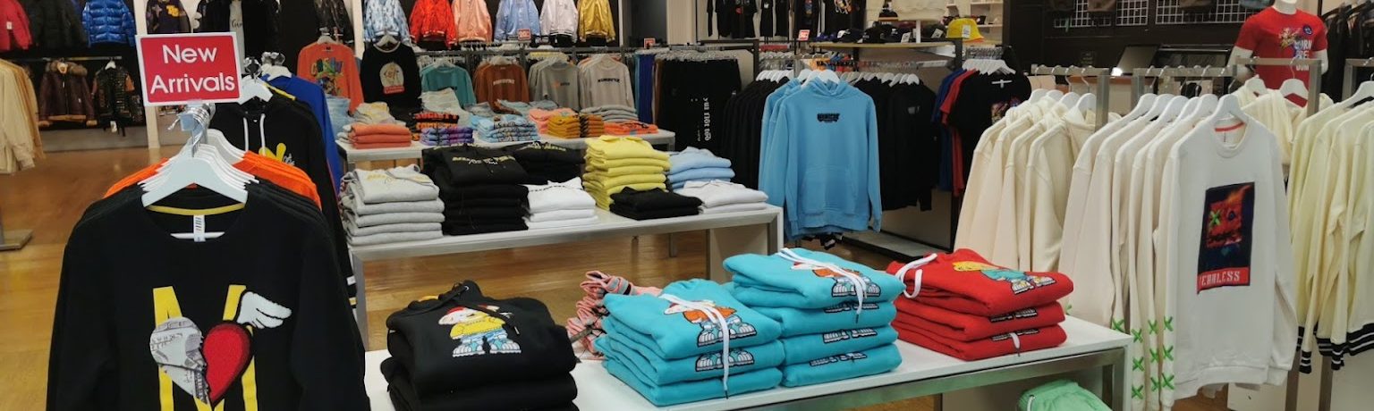 Numberz Newyork Interior in store image